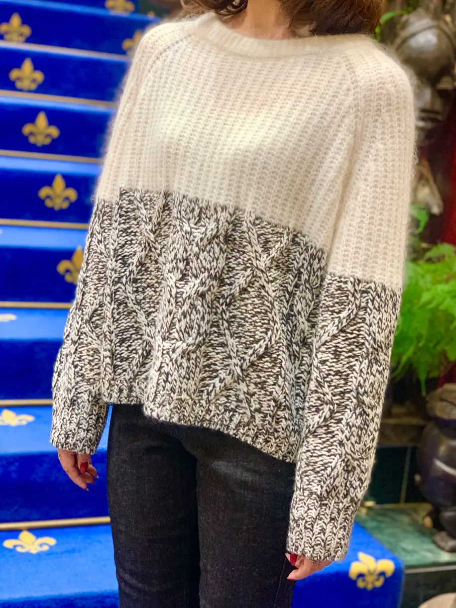 GRACE CONTINENTAL 小笠原　春菜 コーディネート画像