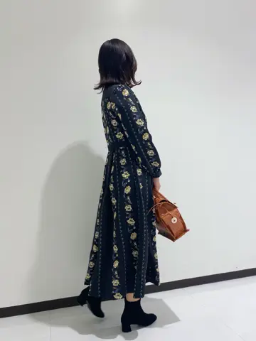 GRACE CONTINENTAL MOMOKO コーディネート画像