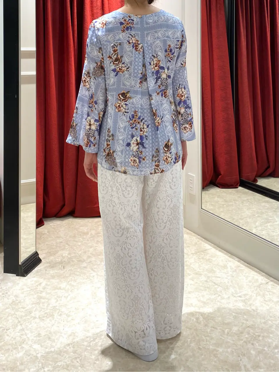 GRACE CONTINENTAL Abe コーディネート画像