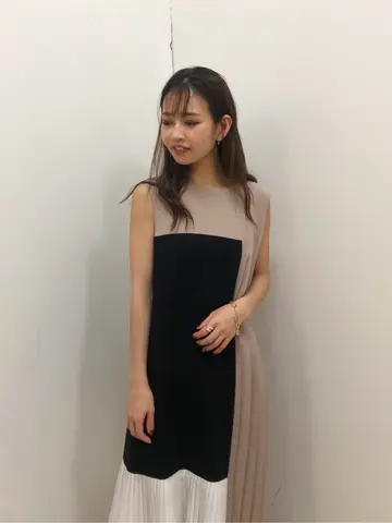 GRACE CONTINENTAL 加藤   恵理奈 コーディネート画像