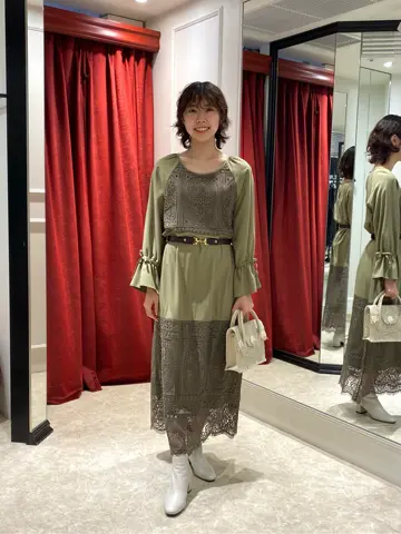 GRACE CONTINENTAL Abe コーディネート画像