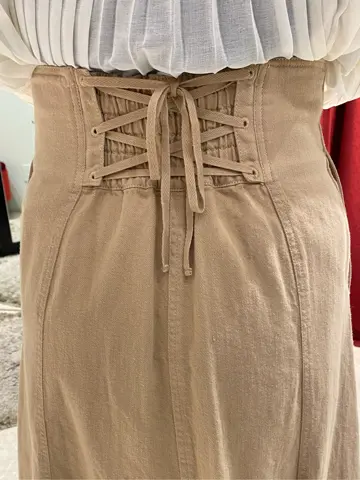 GRACE CONTINENTAL Abe コーディネート画像