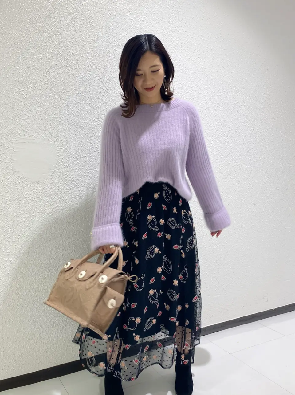 GRACE CONTINENTAL MOMOKO コーディネート画像