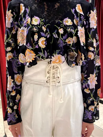 GRACE CONTINENTAL Abe コーディネート画像