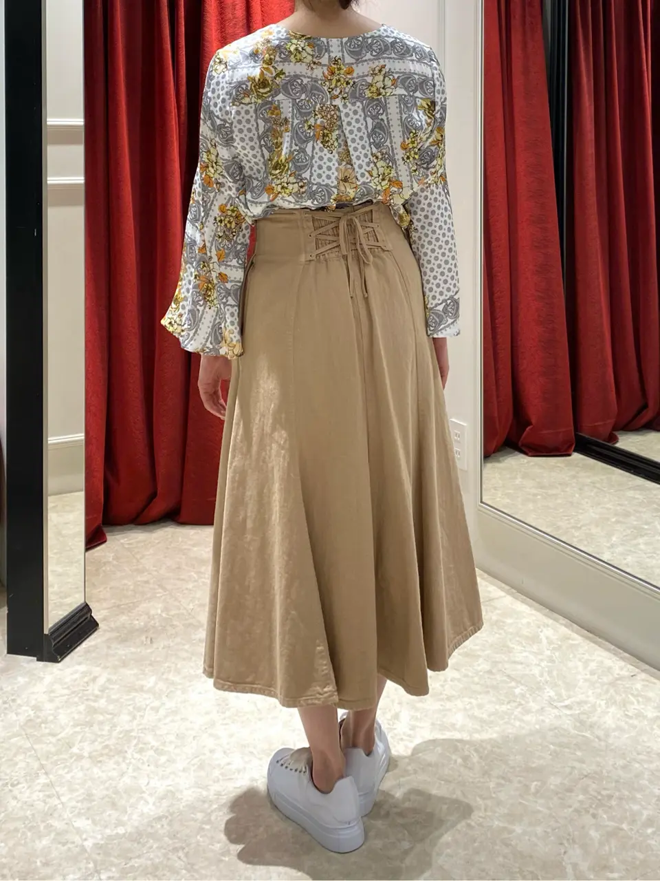 GRACE CONTINENTAL Abe コーディネート画像