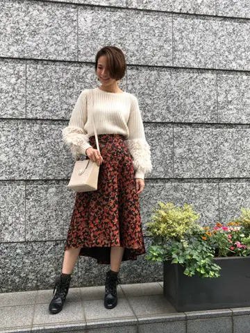 GRACE CONTINENTAL 亀田 未希 コーディネート画像