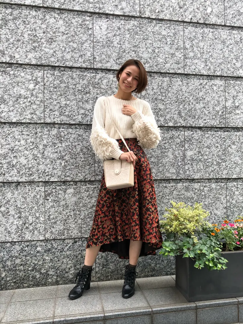 GRACE CONTINENTAL 亀田 未希 コーディネート画像