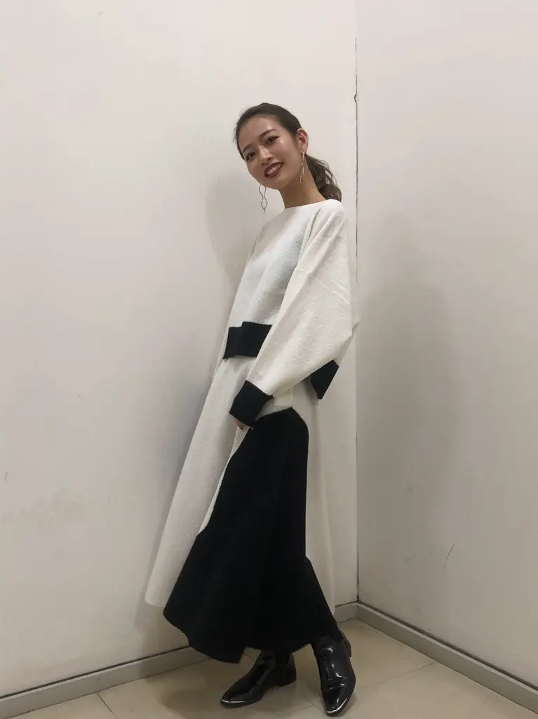 GRACE CONTINENTAL 加藤   恵理奈 コーディネート画像