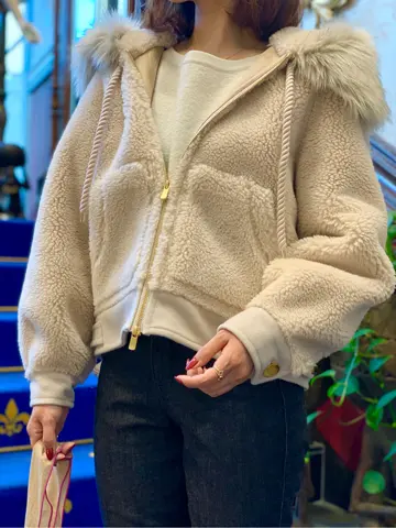 GRACE CONTINENTAL 小笠原　春菜 コーディネート画像