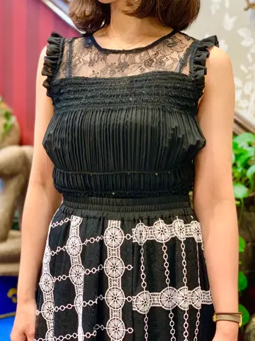 GRACE CONTINENTAL 小笠原　春菜 コーディネート画像