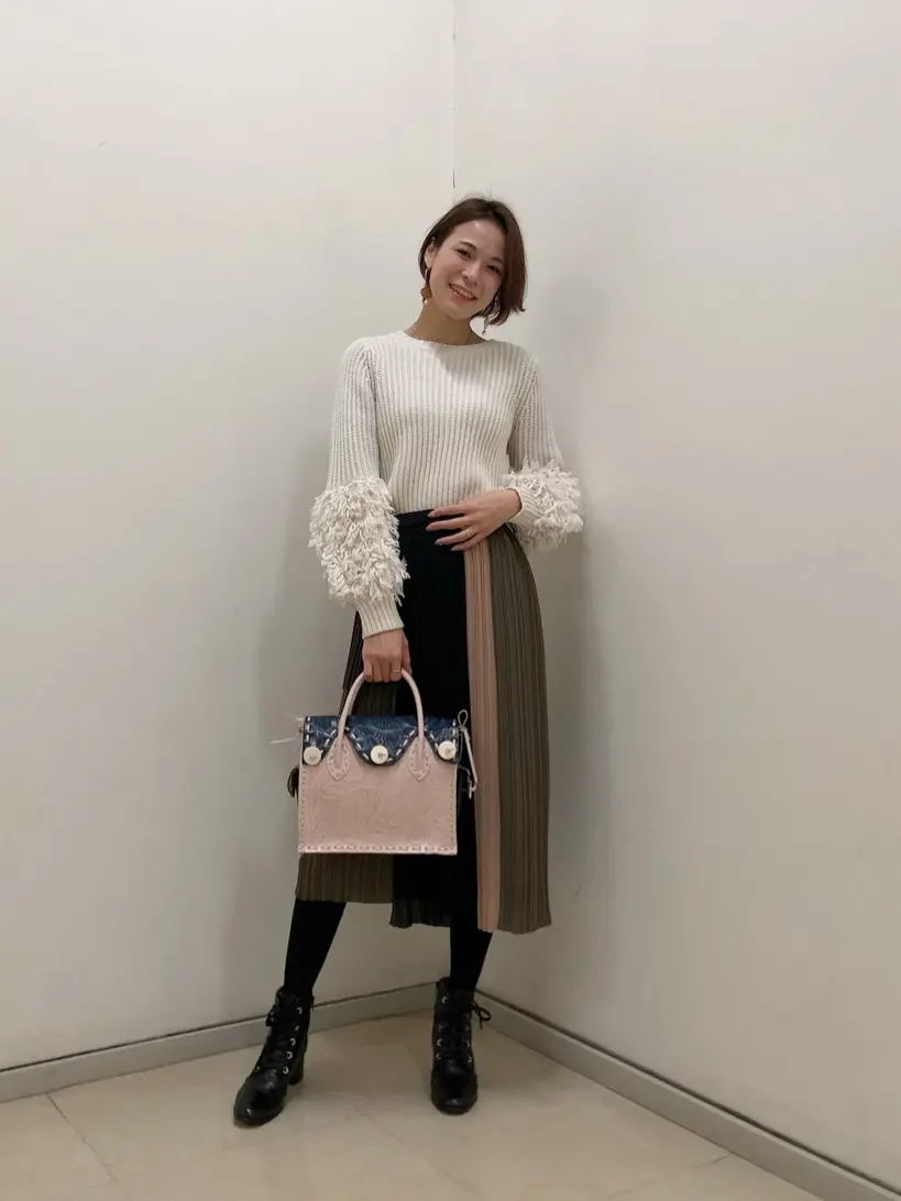 GRACE CONTINENTAL 亀田 未希 コーディネート画像