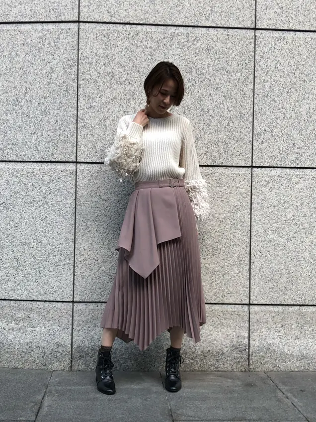 GRACE CONTINENTAL 亀田 未希 コーディネート画像