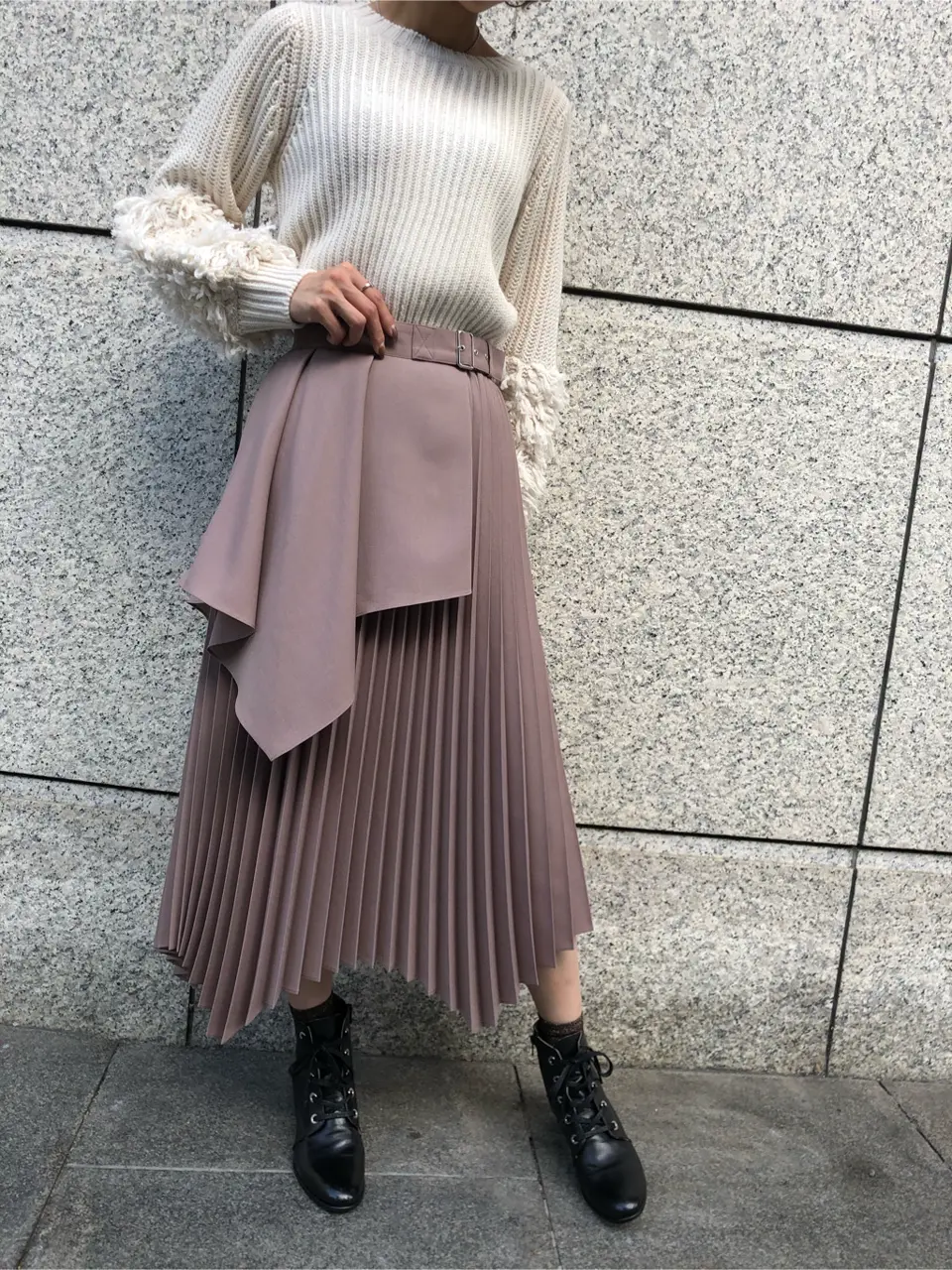 GRACE CONTINENTAL 亀田 未希 コーディネート画像