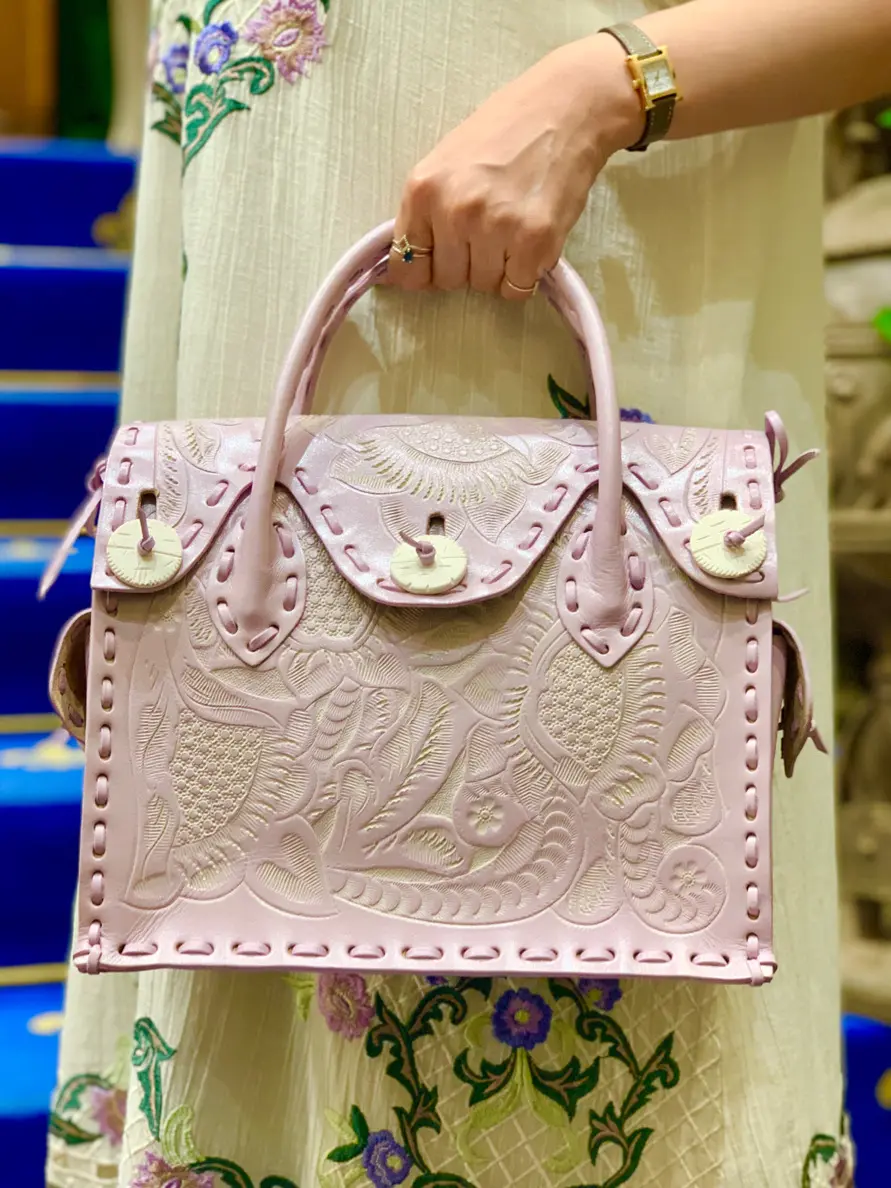 GRACE CONTINENTAL 小笠原　春菜 コーディネート画像