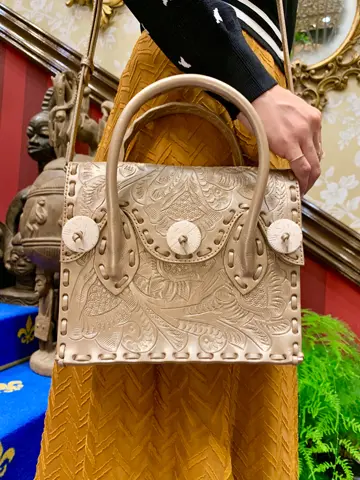 GRACE CONTINENTAL 小笠原　春菜 コーディネート画像