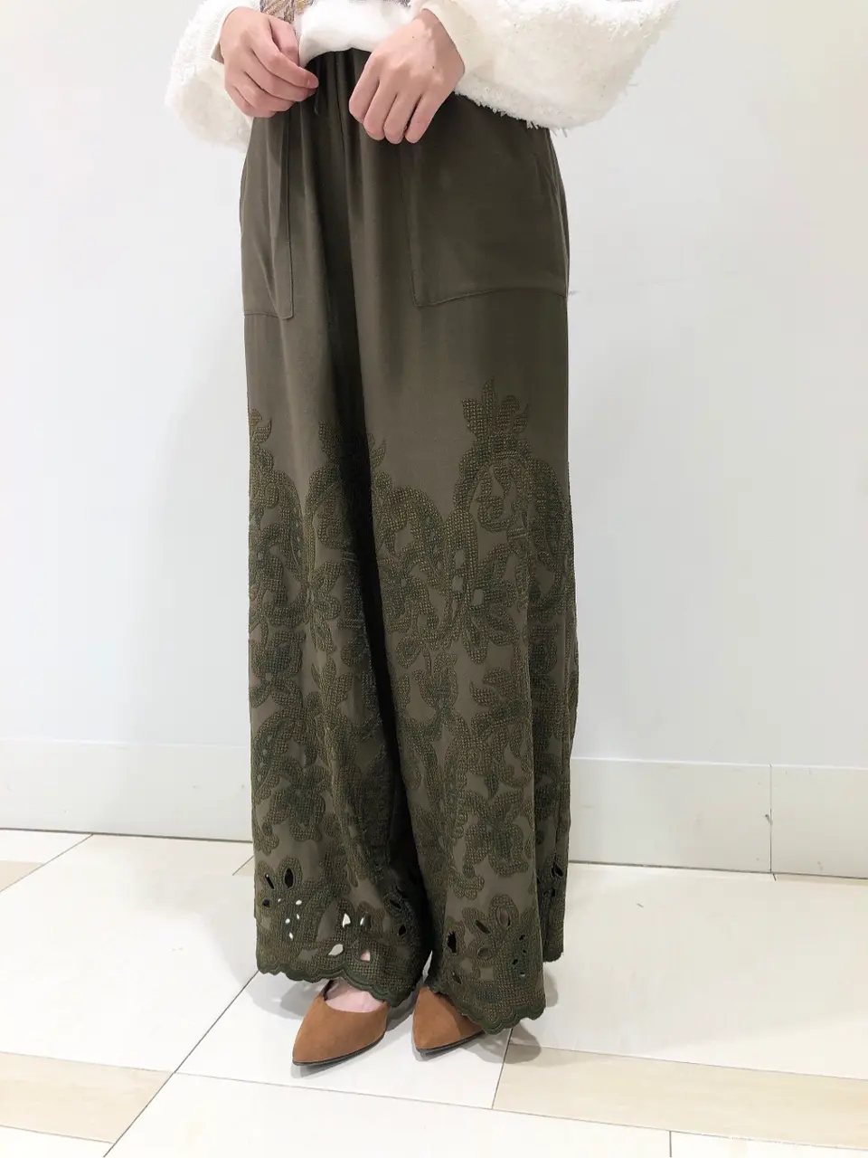 GRACE CONTINENTAL minami コーディネート画像