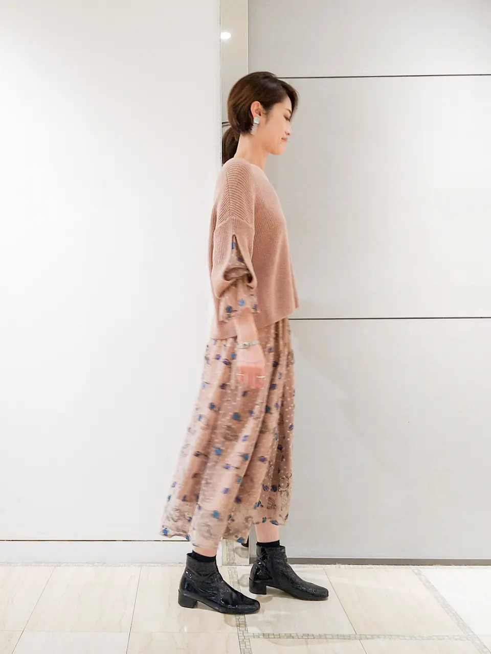 GRACE CONTINENTAL 今野　志保 コーディネート画像