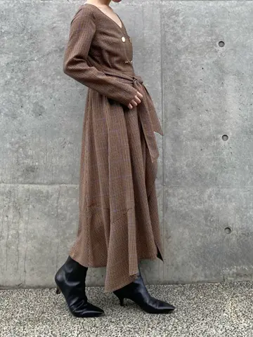 GRACE CONTINENTAL 青木育日 コーディネート画像