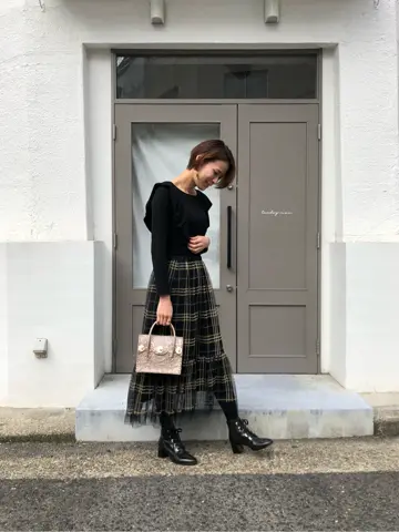 GRACE CONTINENTAL 亀田 未希 コーディネート画像