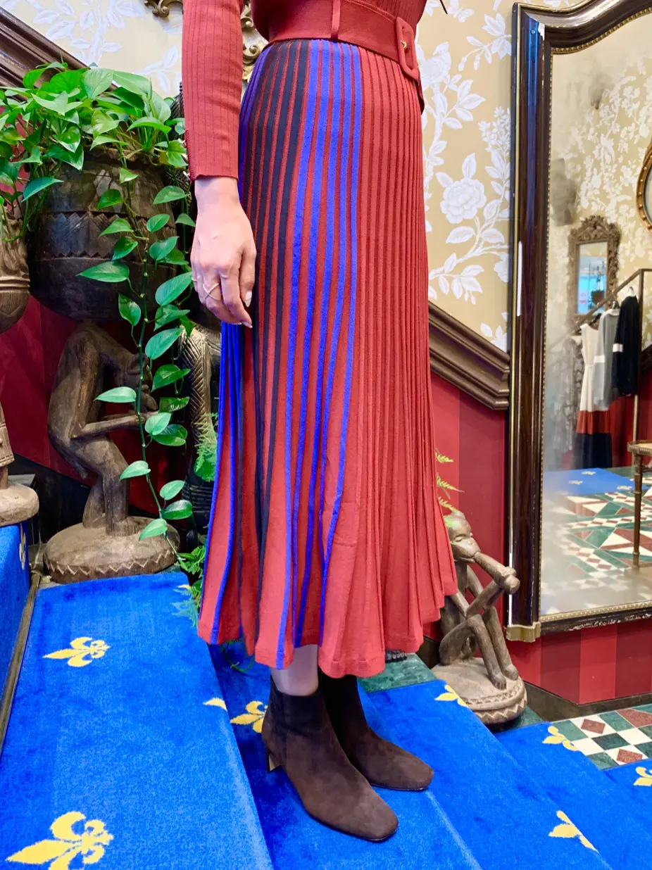 GRACE CONTINENTAL 小笠原　春菜 コーディネート画像