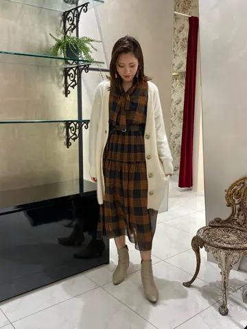 GRACE CONTINENTAL miyata コーディネート画像