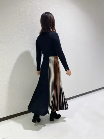 GRACE CONTINENTAL MOMOKO コーディネート画像