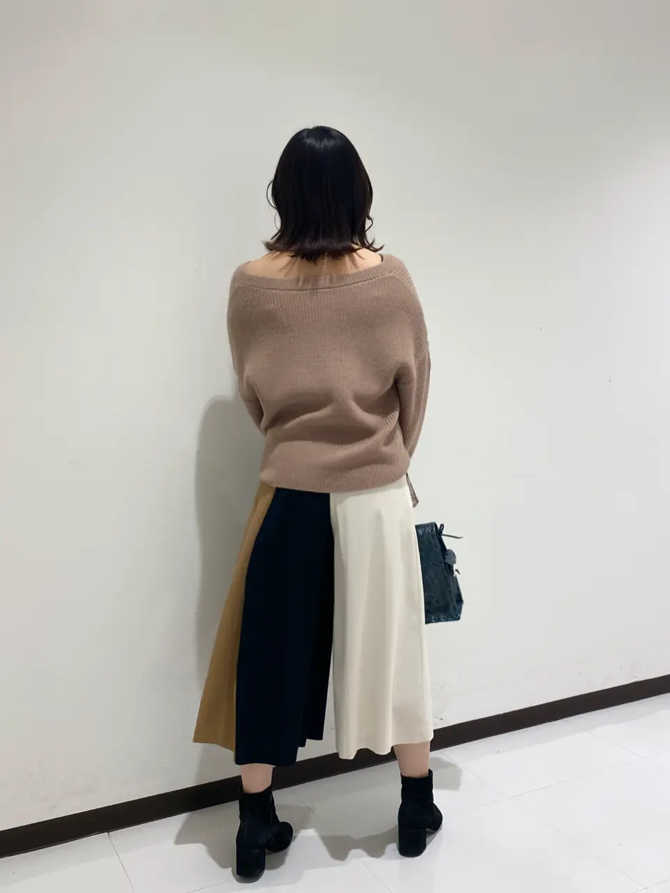 GRACE CONTINENTAL MOMOKO コーディネート画像