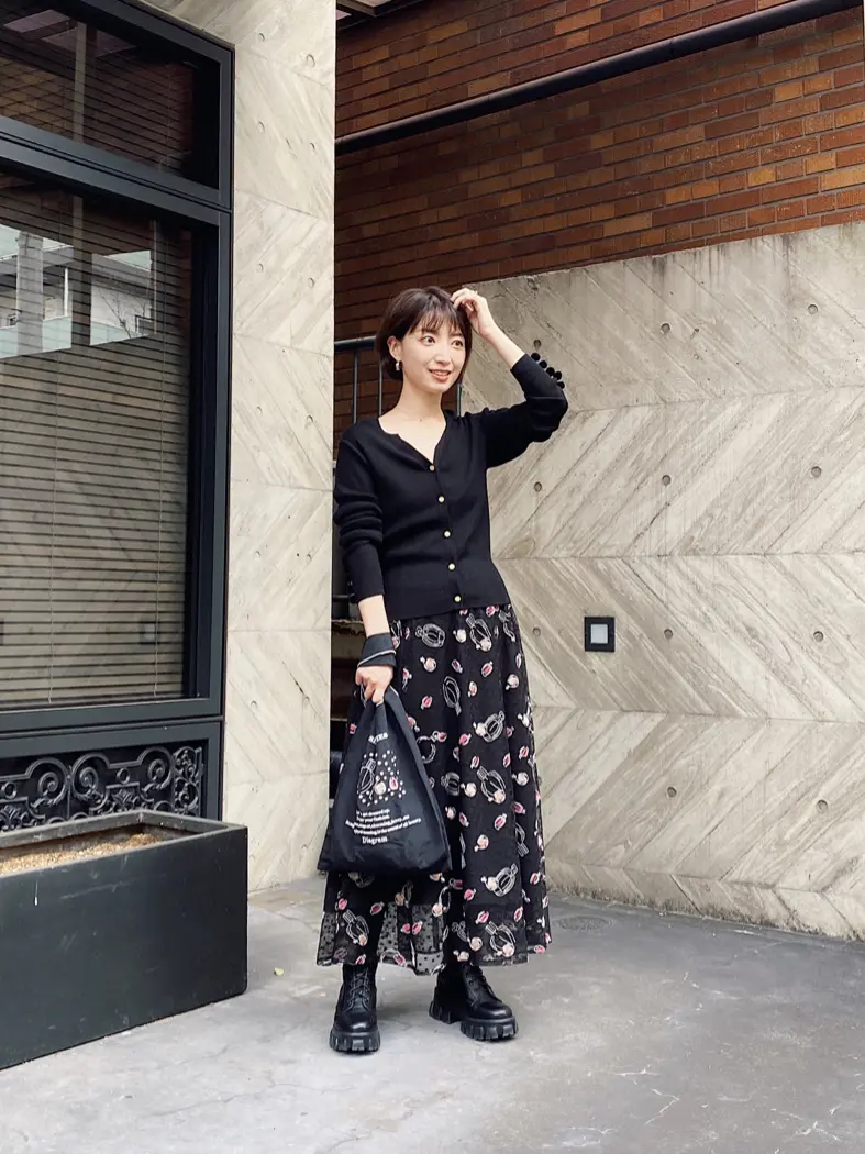 GRACE CONTINENTAL 青木育日 コーディネート画像