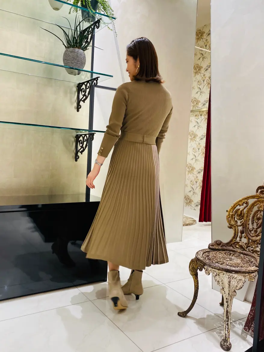 GRACE CONTINENTAL miyata コーディネート画像