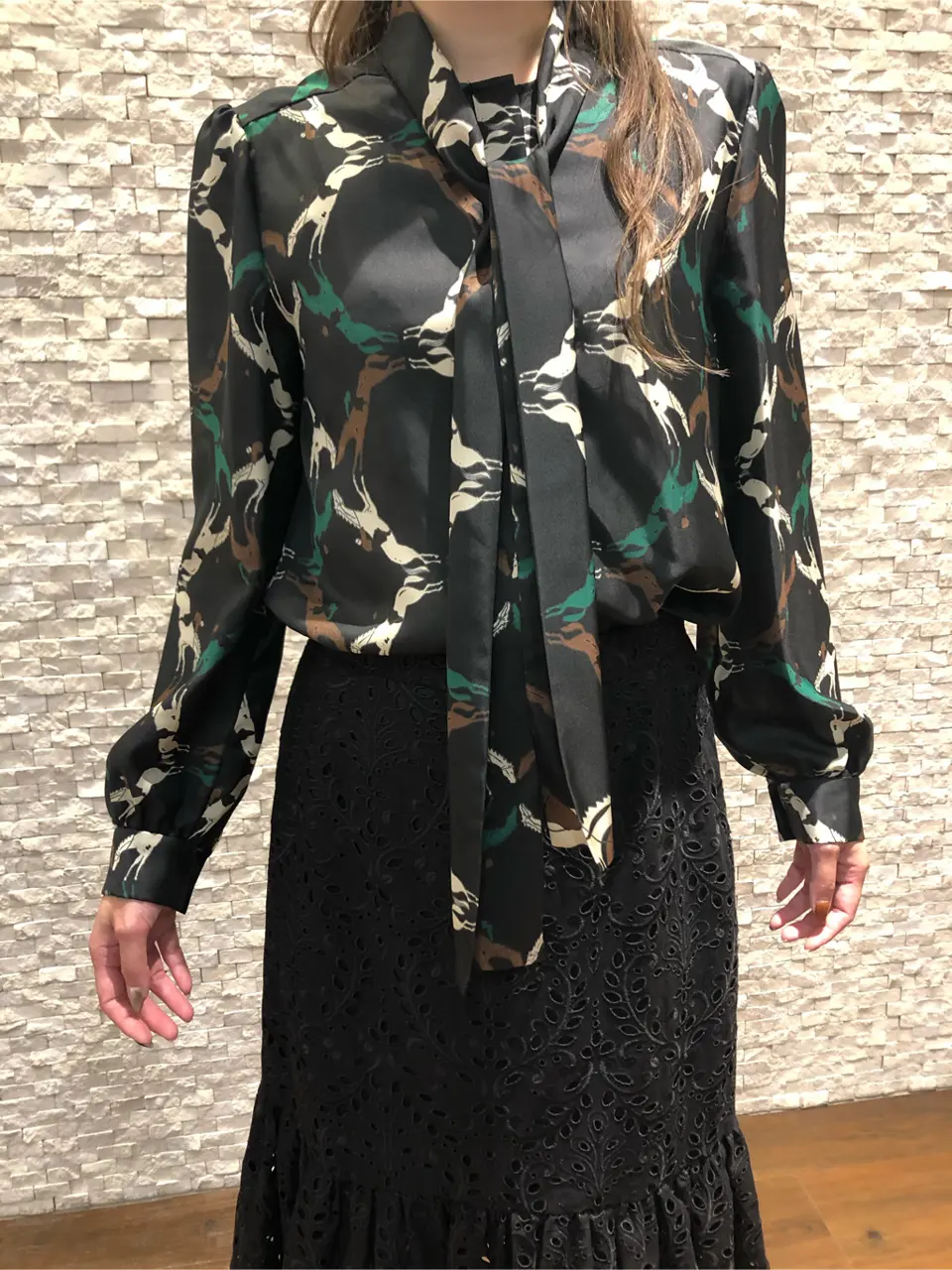 GRACE CONTINENTAL 小嶋 コーディネート画像