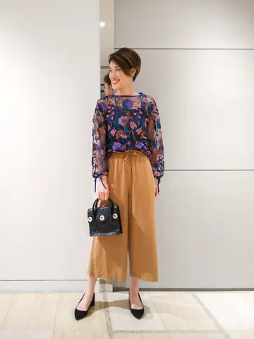 GRACE CONTINENTAL 今野　志保 コーディネート画像