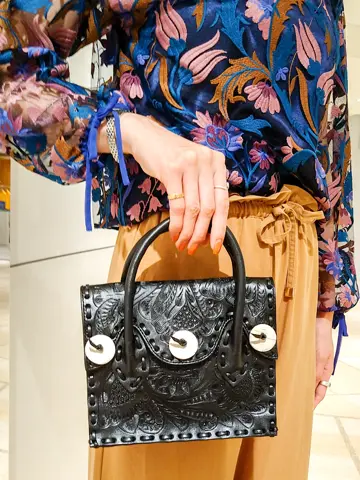 GRACE CONTINENTAL 今野　志保 コーディネート画像