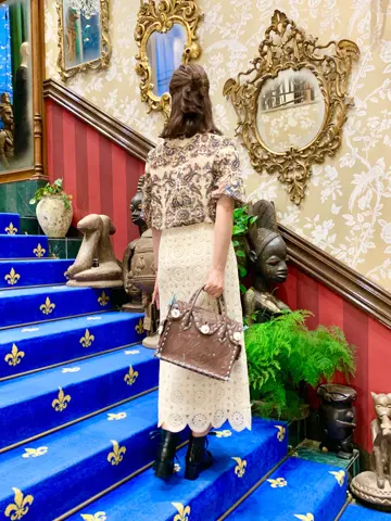 GRACE CONTINENTAL 小笠原　春菜 コーディネート画像