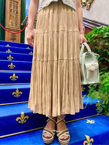 GRACE CONTINENTAL 小笠原　春菜 コーディネート画像