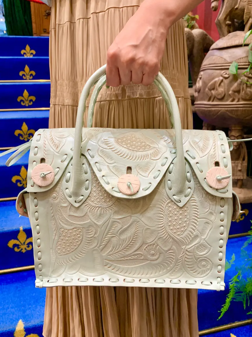 GRACE CONTINENTAL 小笠原　春菜 コーディネート画像