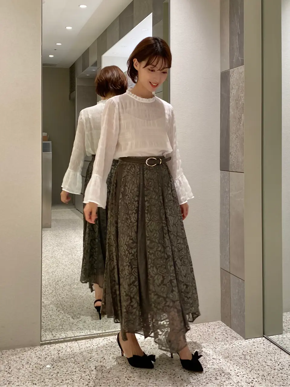 GRACE CONTINENTAL 青木育日 コーディネート画像