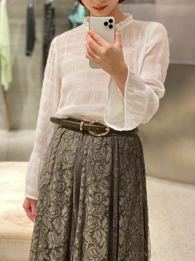 GRACE CONTINENTAL 青木育日 コーディネート画像