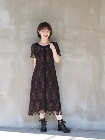 GRACE CONTINENTAL 青木育日 コーディネート画像