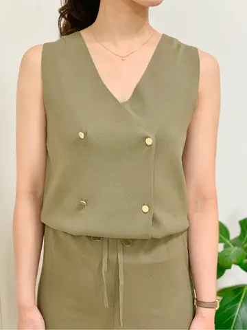 GRACE CONTINENTAL 小笠原　春菜 コーディネート画像