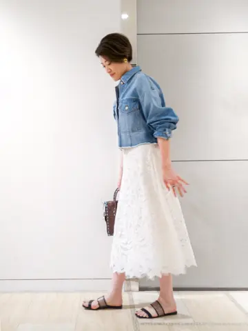 GRACE CONTINENTAL 今野　志保 コーディネート画像