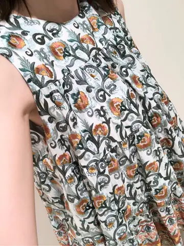 GRACE CONTINENTAL minami コーディネート画像