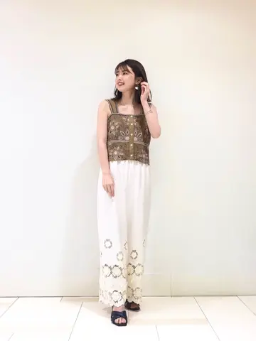 GRACE CONTINENTAL minami コーディネート画像