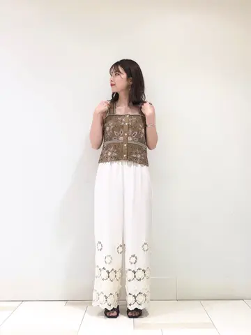 GRACE CONTINENTAL minami コーディネート画像