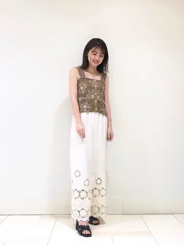 GRACE CONTINENTAL minami コーディネート画像