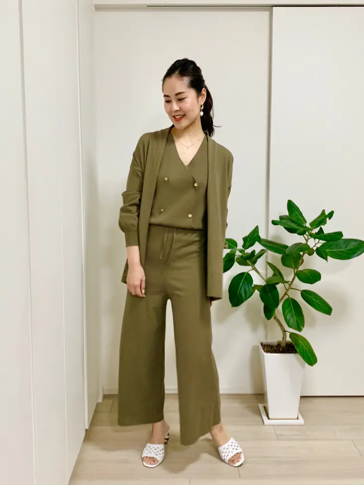 GRACE CONTINENTAL 小笠原　春菜 コーディネート画像