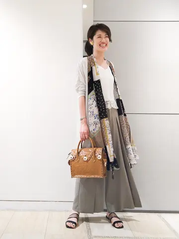 GRACE CONTINENTAL 今野　志保 コーディネート画像