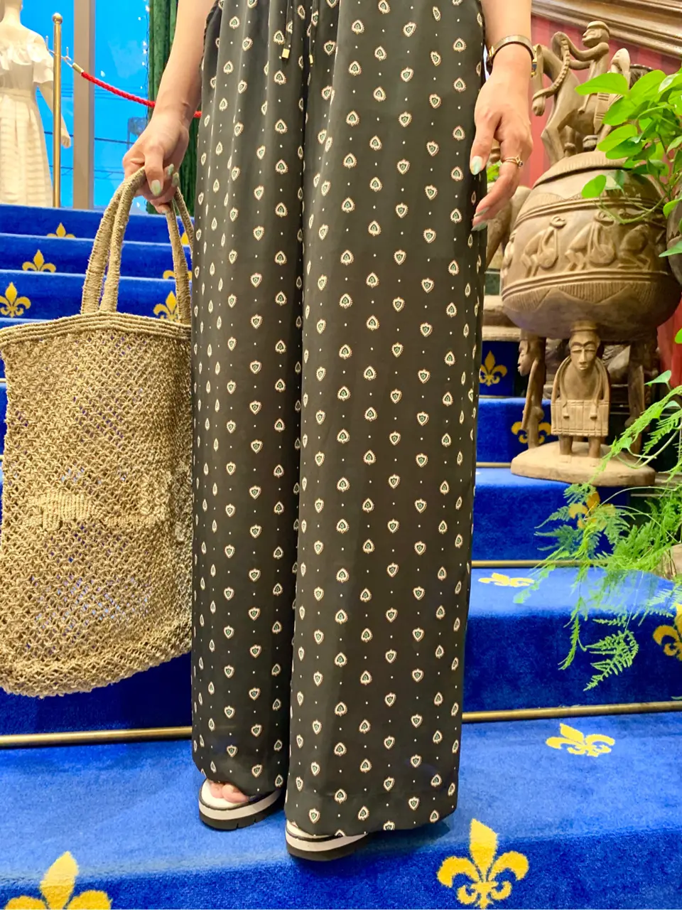 GRACE CONTINENTAL 小笠原　春菜 コーディネート画像