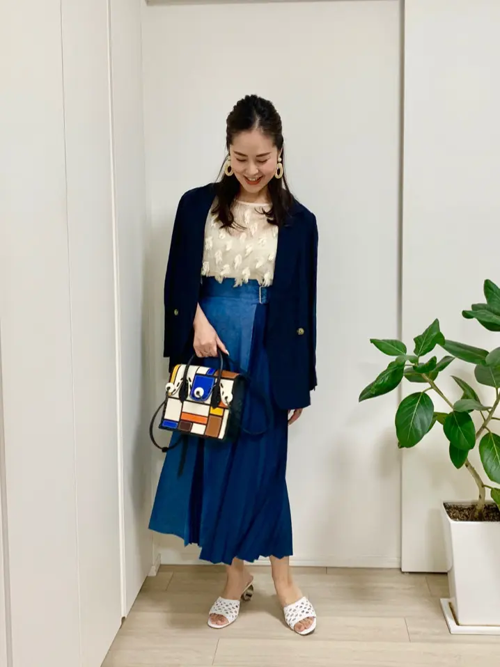 GRACE CONTINENTAL 小笠原　春菜 コーディネート画像