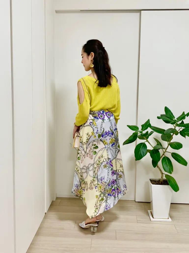 GRACE CONTINENTAL 小笠原　春菜 コーディネート画像