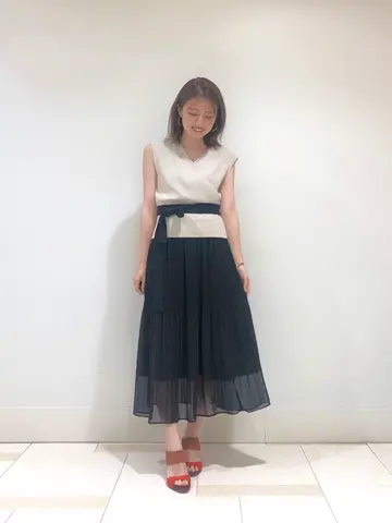 GRACE CONTINENTAL minami コーディネート画像